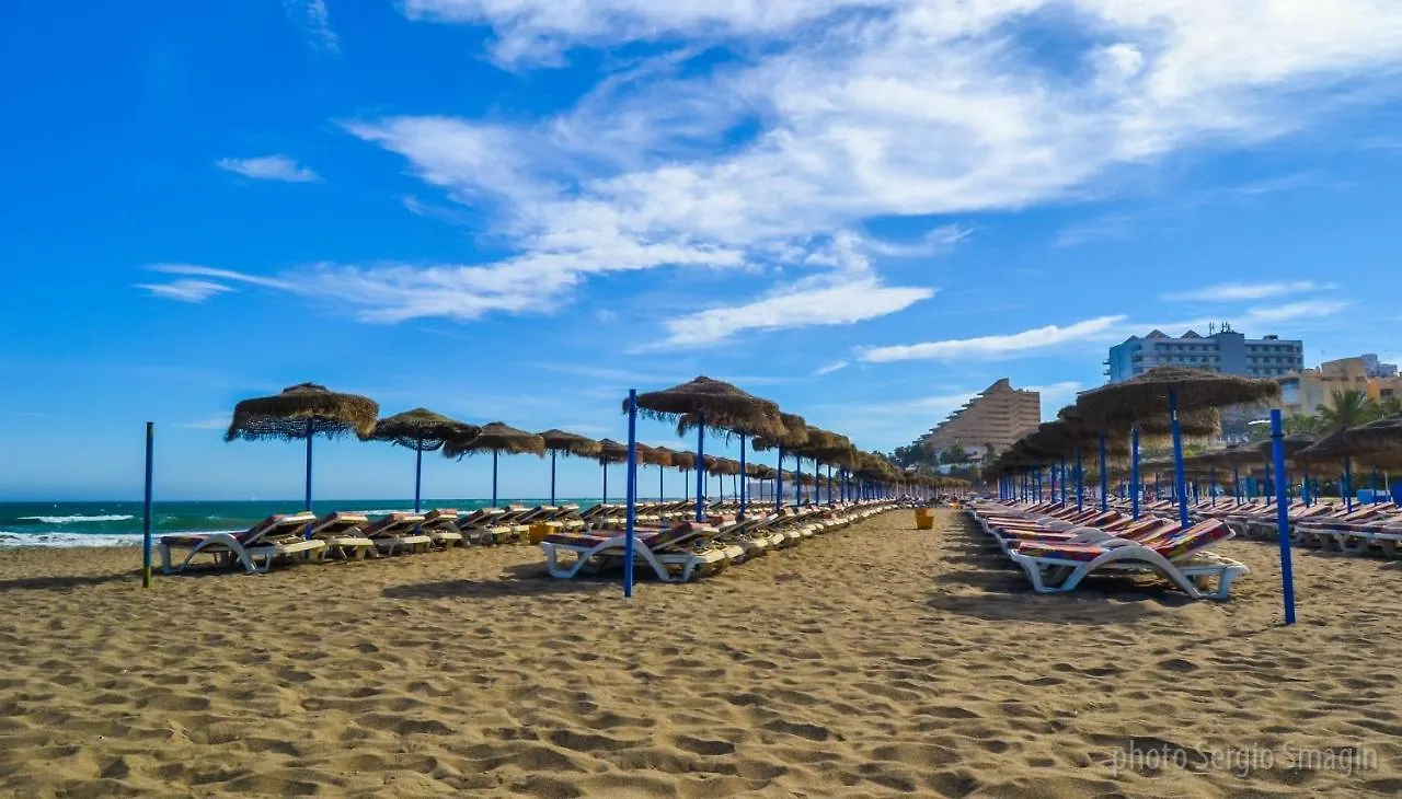 814 Ágata Apartamentos - VISTA AL MAR - Piscina y Playa - Excelente conexión wifi Benalmádena
